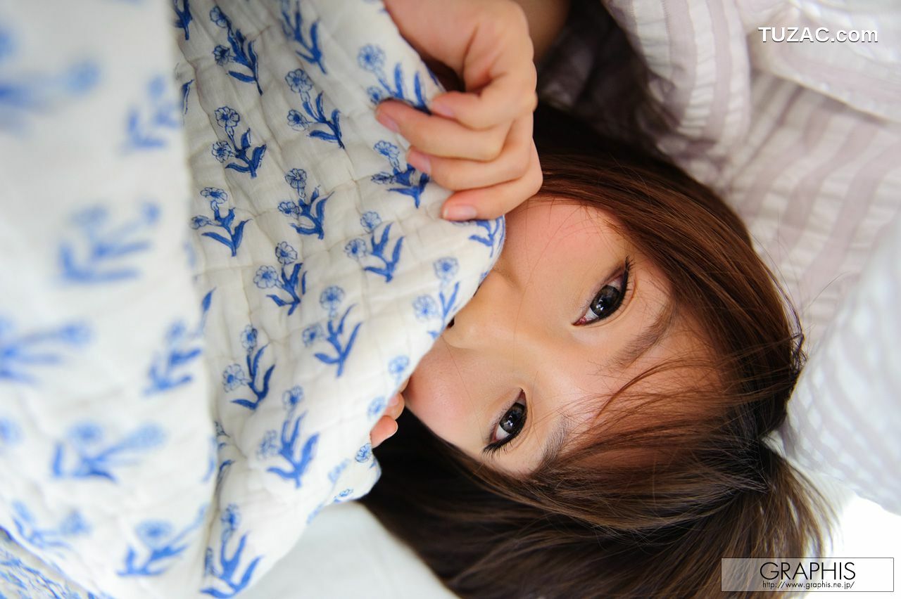 Graphis_Ichika Sena 瀬名一花 First Gravure 初脱ぎ娘 写真集[37P]