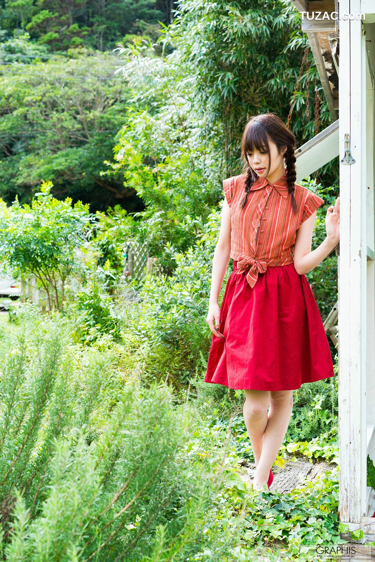 Graphis_Kaname Ootori 凰かなめ/凤香奈芽 First Gravure 初脫ぎ娘 写真集[71P]