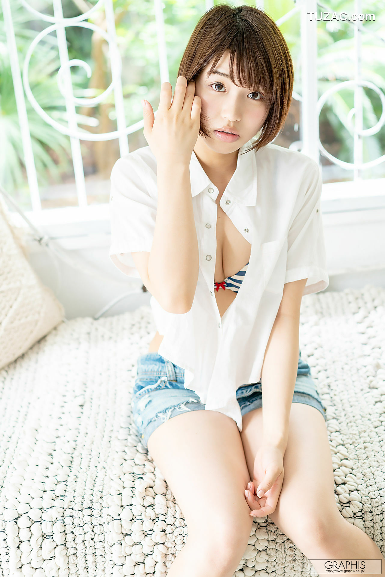Graphis_Mahiro Tadai 唯井まひろ/唯井真寻 First Gravure 初脱ぎ娘 写真集[78P]