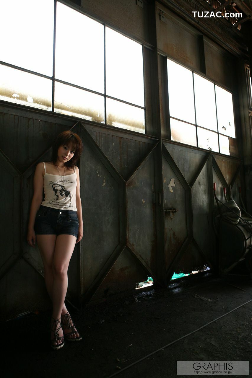 Graphis_Mina Manabe 真锅美奈 First Gravure 初脱ぎ娘 写真集[19P]