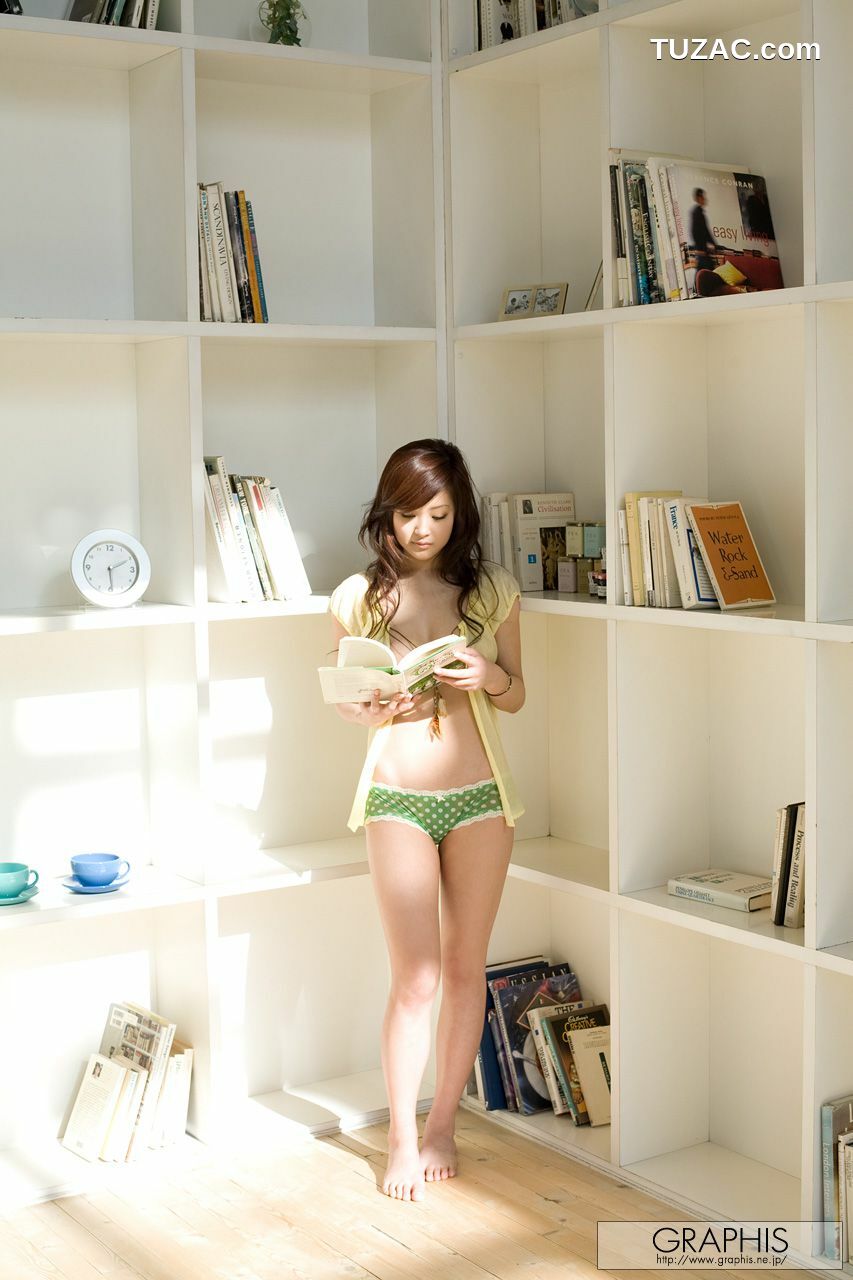 Graphis_Suzuka Ishikawa 石川铃华 First Gravure 初脱ぎ娘 写真集[31P]