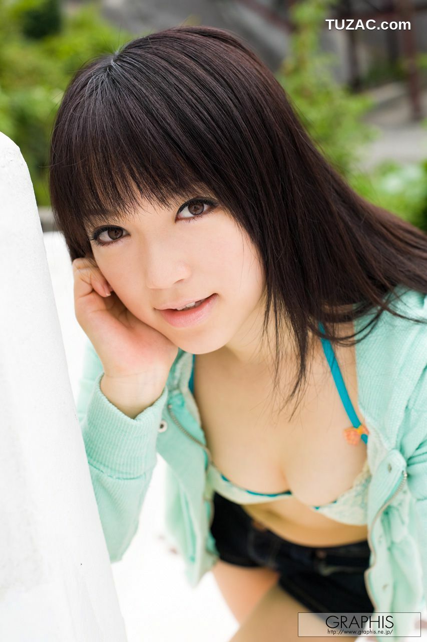 Graphis_乙井なずな/乙井荠 First Gravure 初脱ぎ娘 写真集[26P]