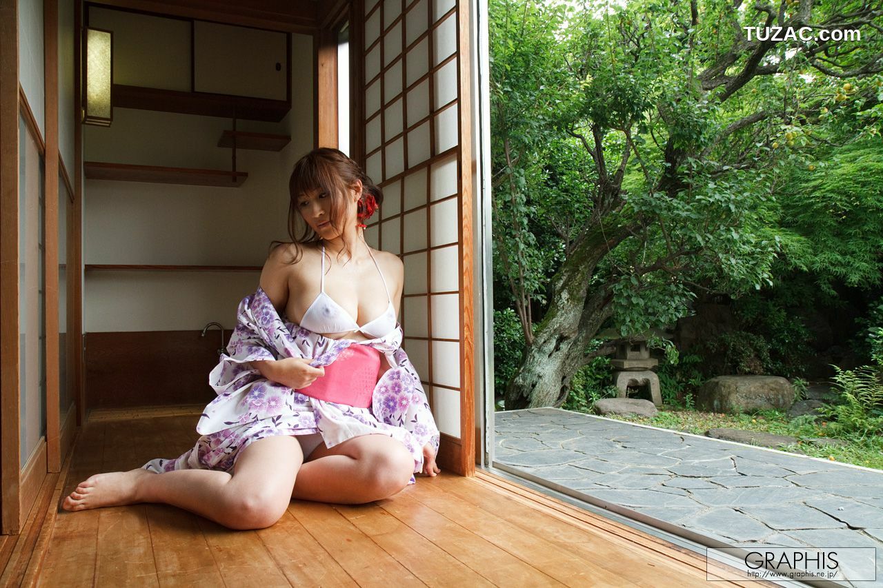 Graphis_二階堂ソフィア/二阶堂索菲亚《Dynamite》 Gals 写真集[16P]