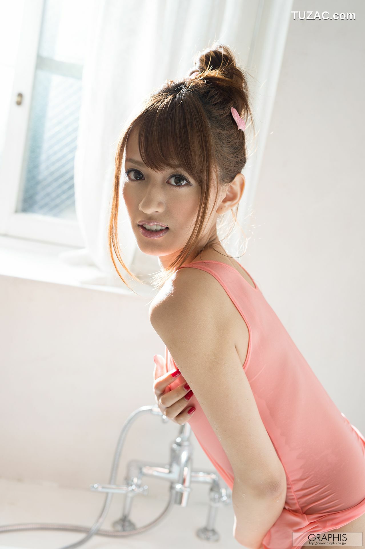 Graphis_希岛爱理《Silky》 Gals 写真集[74P]