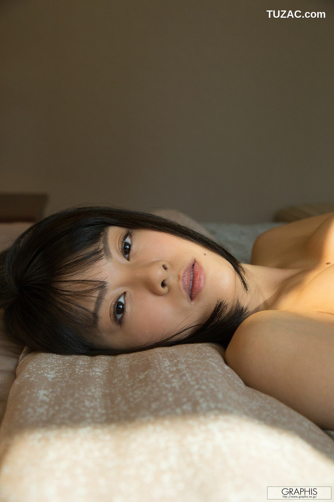 Graphis_松岡ちな『Gifted』 Gals 写真集[30P]