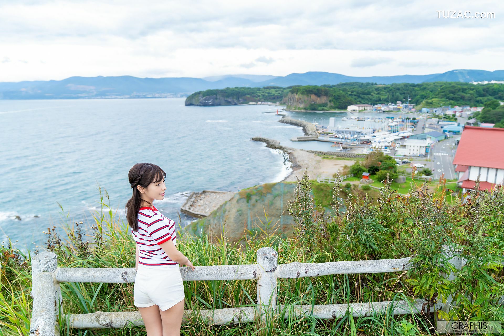 Graphis_桃乃木かな(桃乃木香奈)《Sign》 WINTER SPECIAL 2018 写真集[55P]