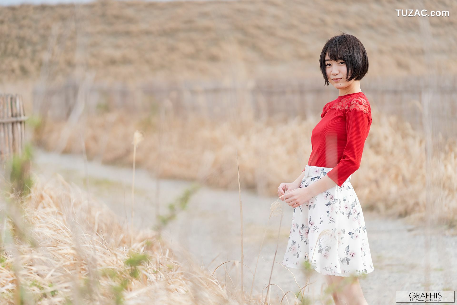 Graphis_藤江史帆 《Pele clara》 Gals446 写真集[70P]