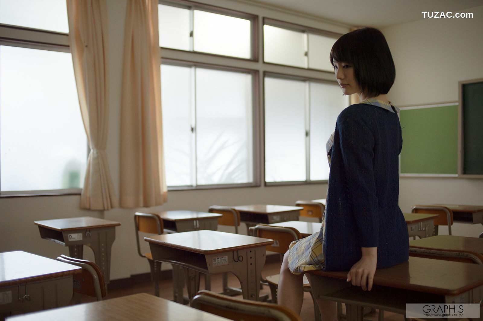 Graphis_鈴村あいり/铃村爱里《Reason...》 Gals 写真集[26P]