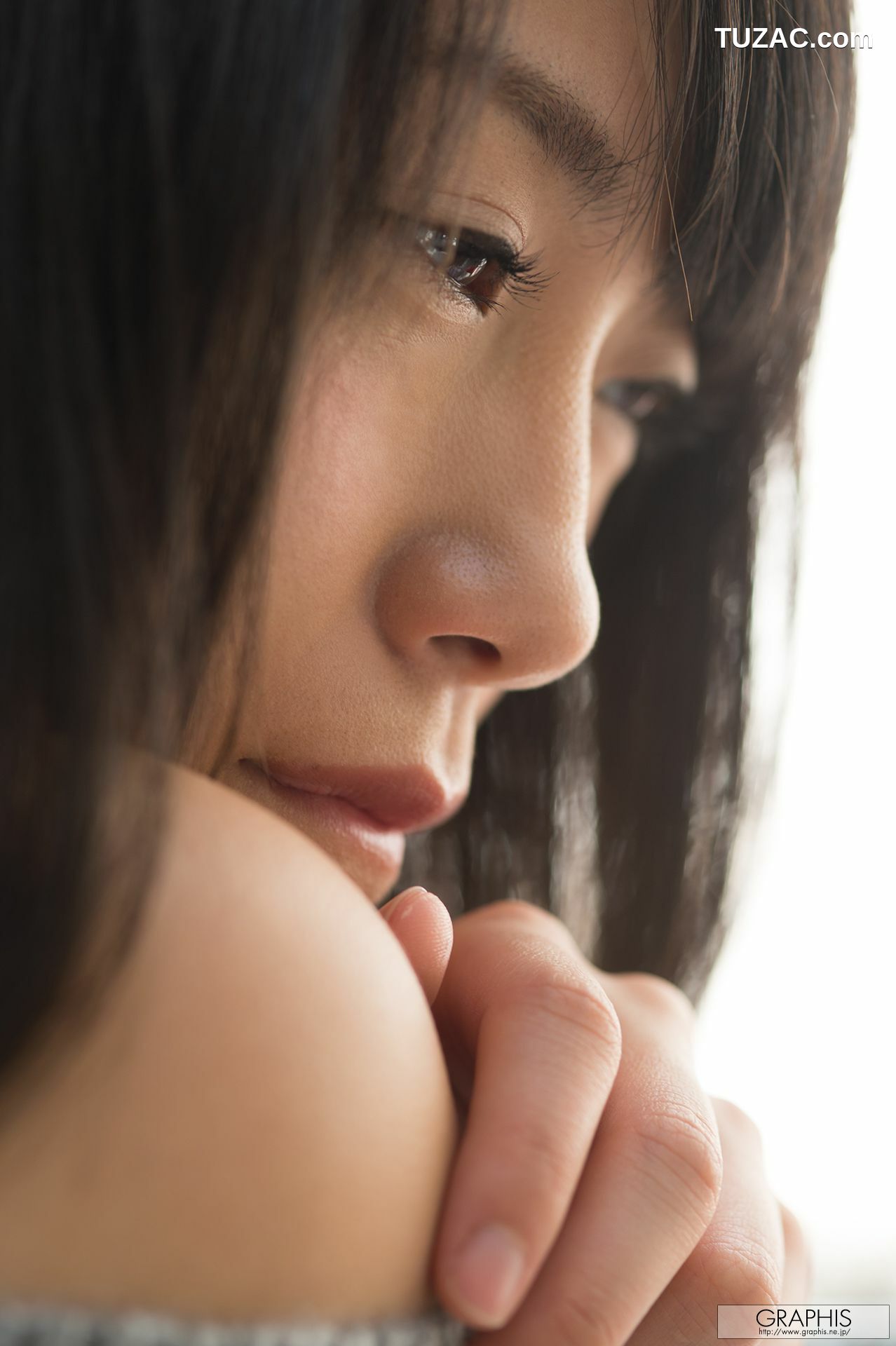 Graphis_長瀬麻美《Soft &amp;amp; Wet》 Gals 写真集[12P]
