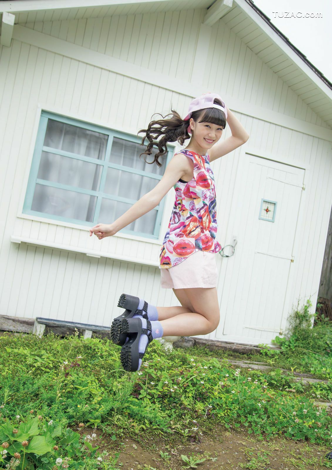 PB写真集_ ふわふわ 《ふわふわです》 写真集[102P]