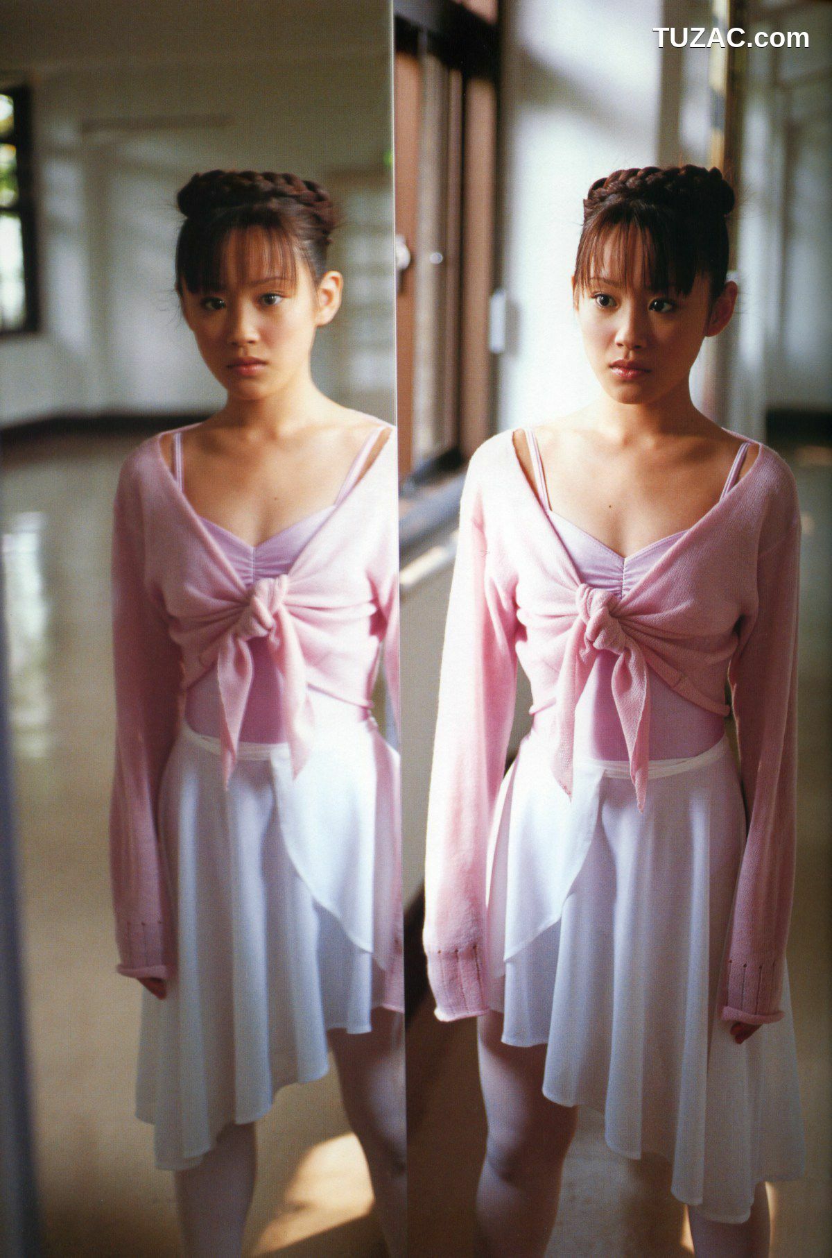PB写真集_Takahashi Ai 高橋愛 《ai》 写真集[142P]
