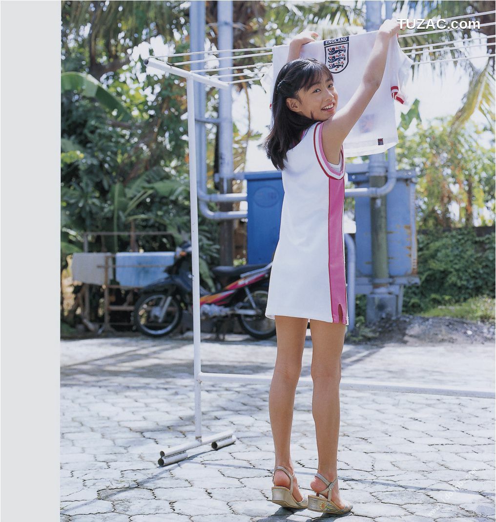 PB写真集_加藤美月《たからもの》 写真集[114P]