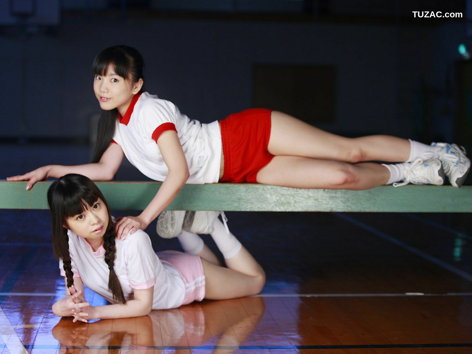 PB写真集_山本麻里菜、山本有沙 《ガールズダイアリー ドキドキ 有沙＆まりな》 [50P]