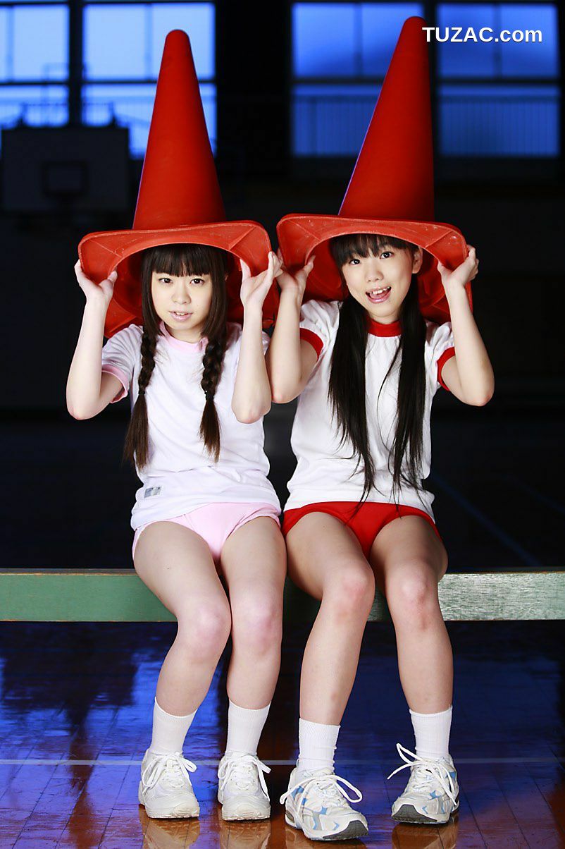 PB写真集_山本麻里菜、山本有沙 《ガールズダイアリー ドキドキ 有沙＆まりな》 [50P]