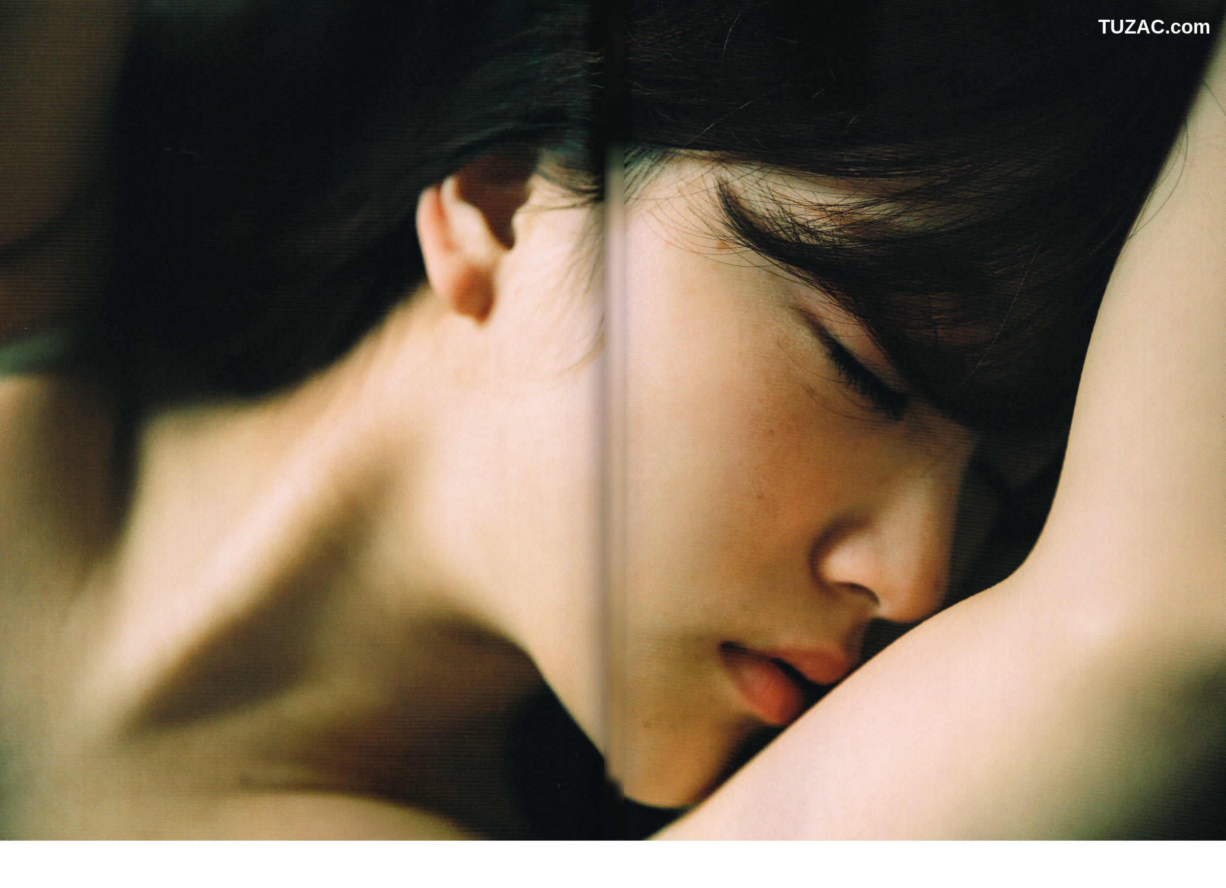 PB写真集_星野みなみ/星野南 1st [PhotoBook] 写真集[121P]