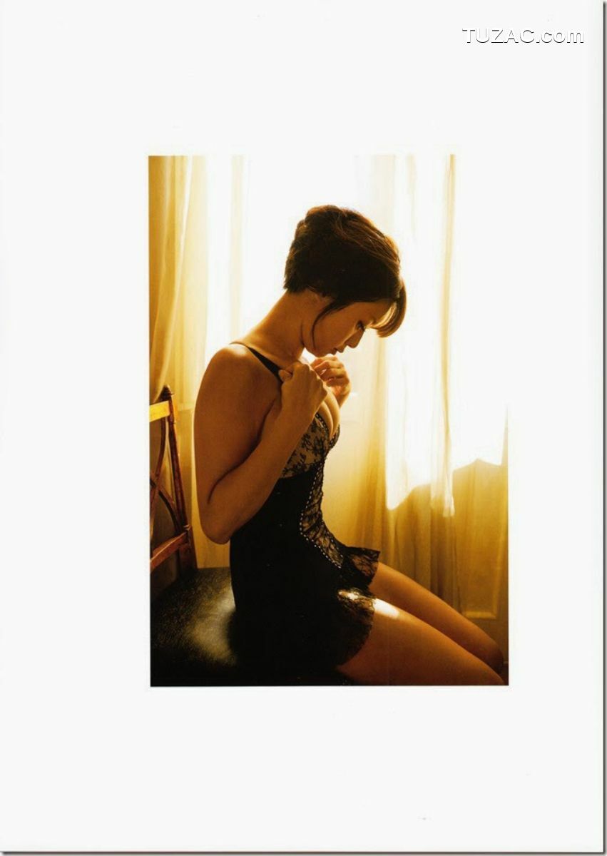 PB写真集_深田恭子 《(un)touch》 写真集[97P]
