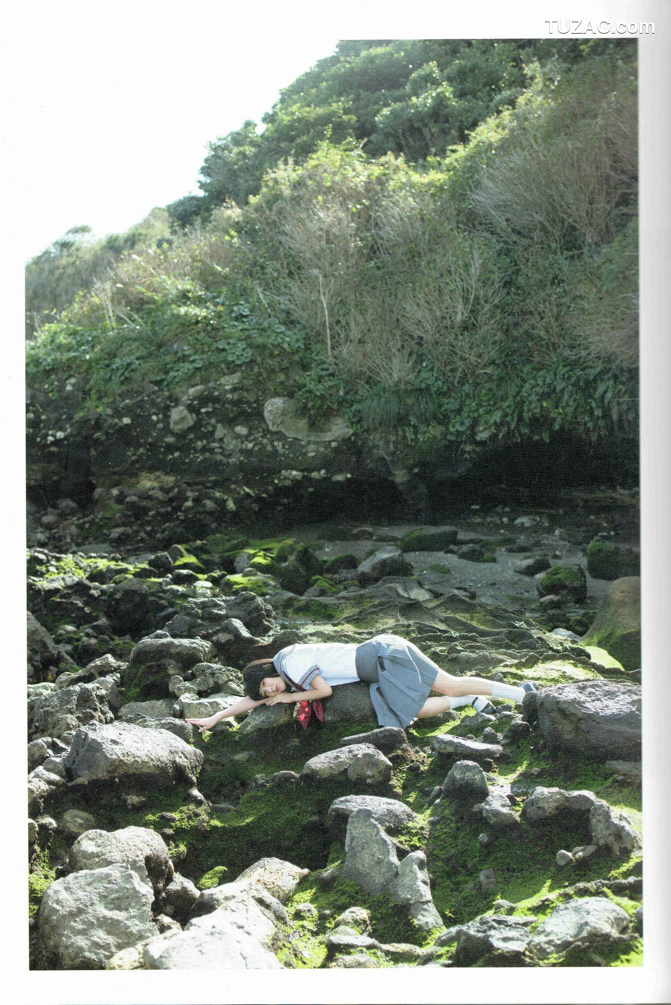 PB写真集_生駒里奈《君の足跡》 写真集 [126P]