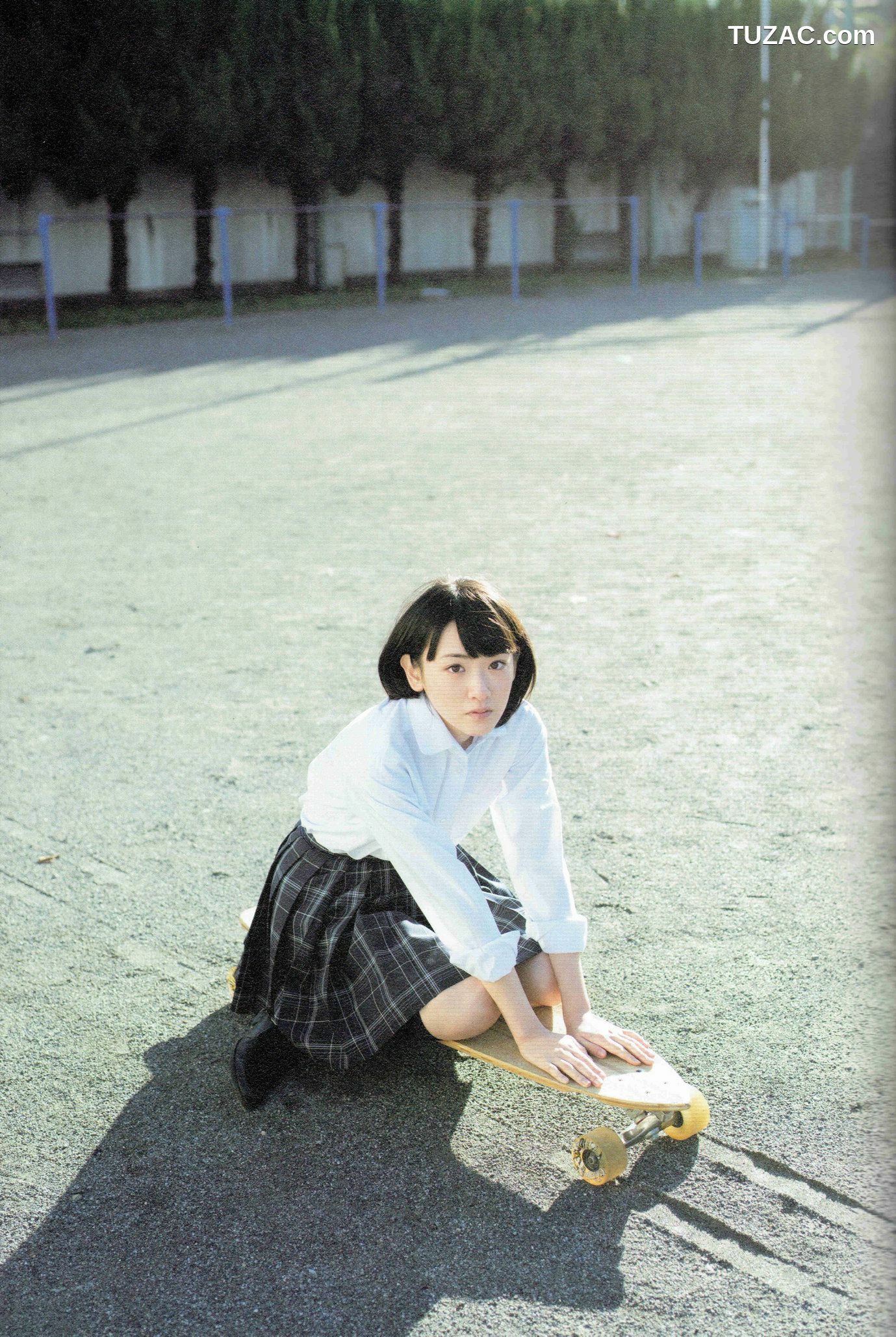 PB写真集_生駒里奈《君の足跡》 写真集 [126P]