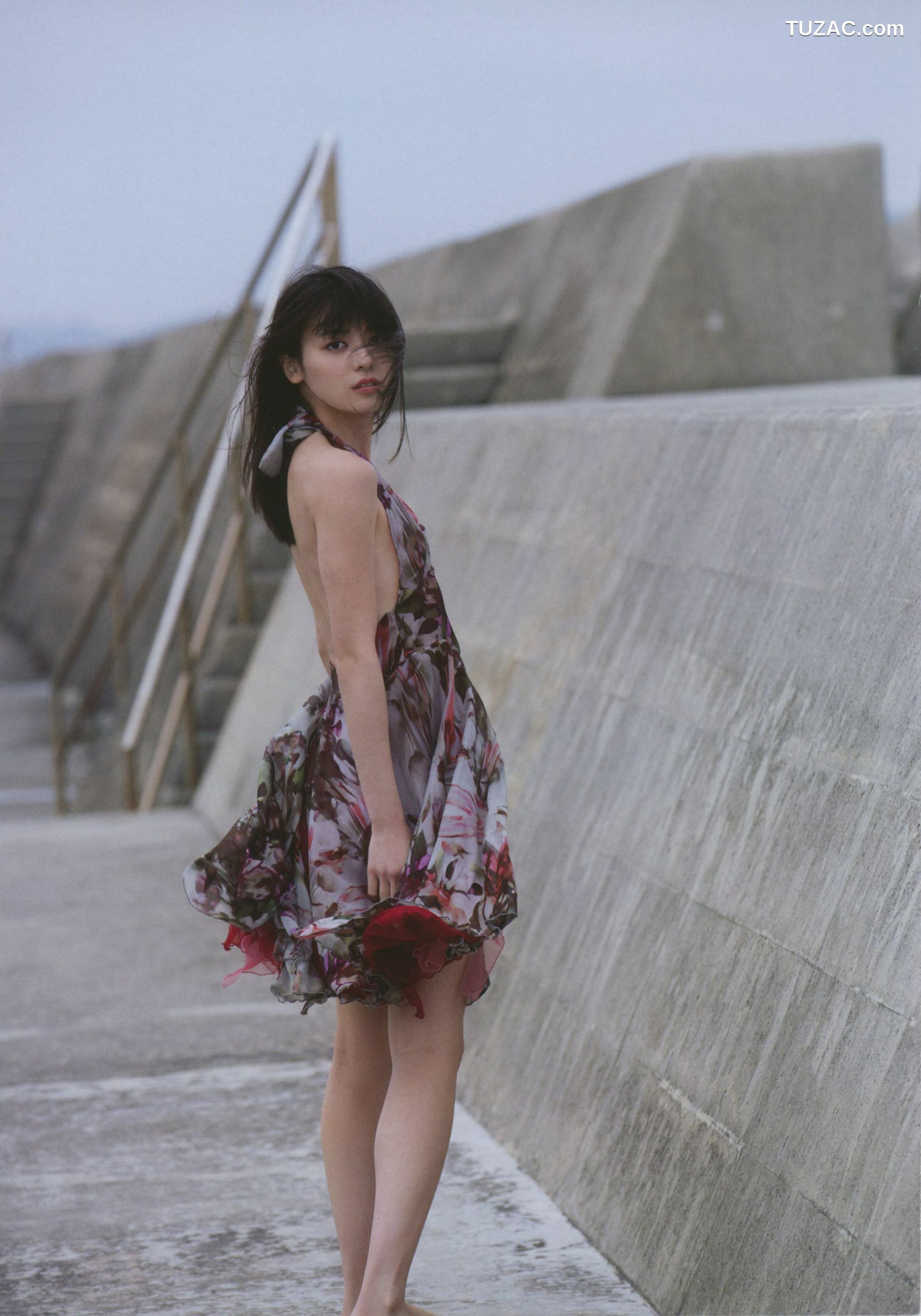 PB写真集_矢島舞美 《Nobody knows 23》 [93P]