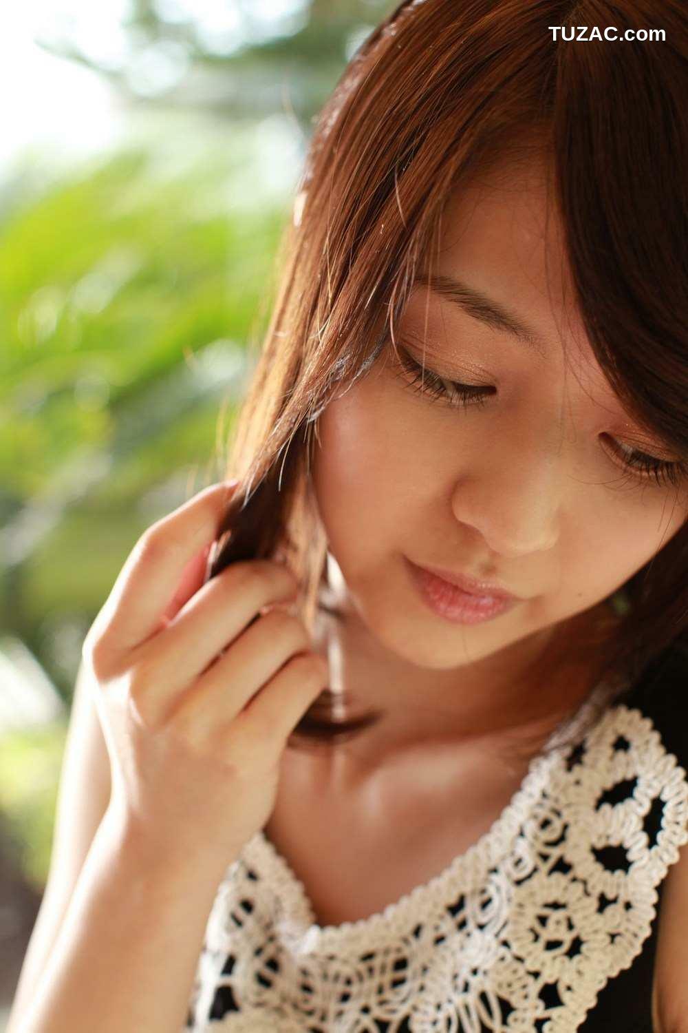 PB写真集_逢沢りな 《Colorful Days》 PB 写真集