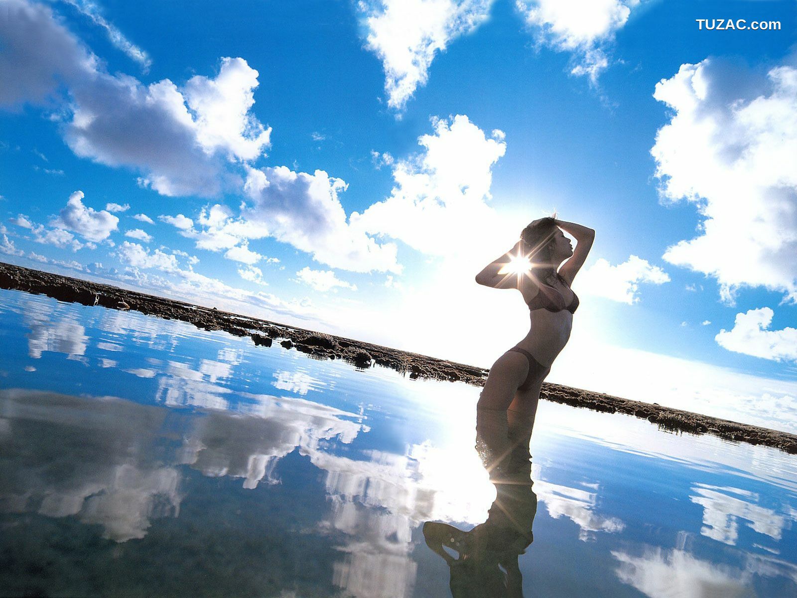 PB写真集_金子さやか/金子沙也香 《AQUA-TAIL》 写真集[62P]