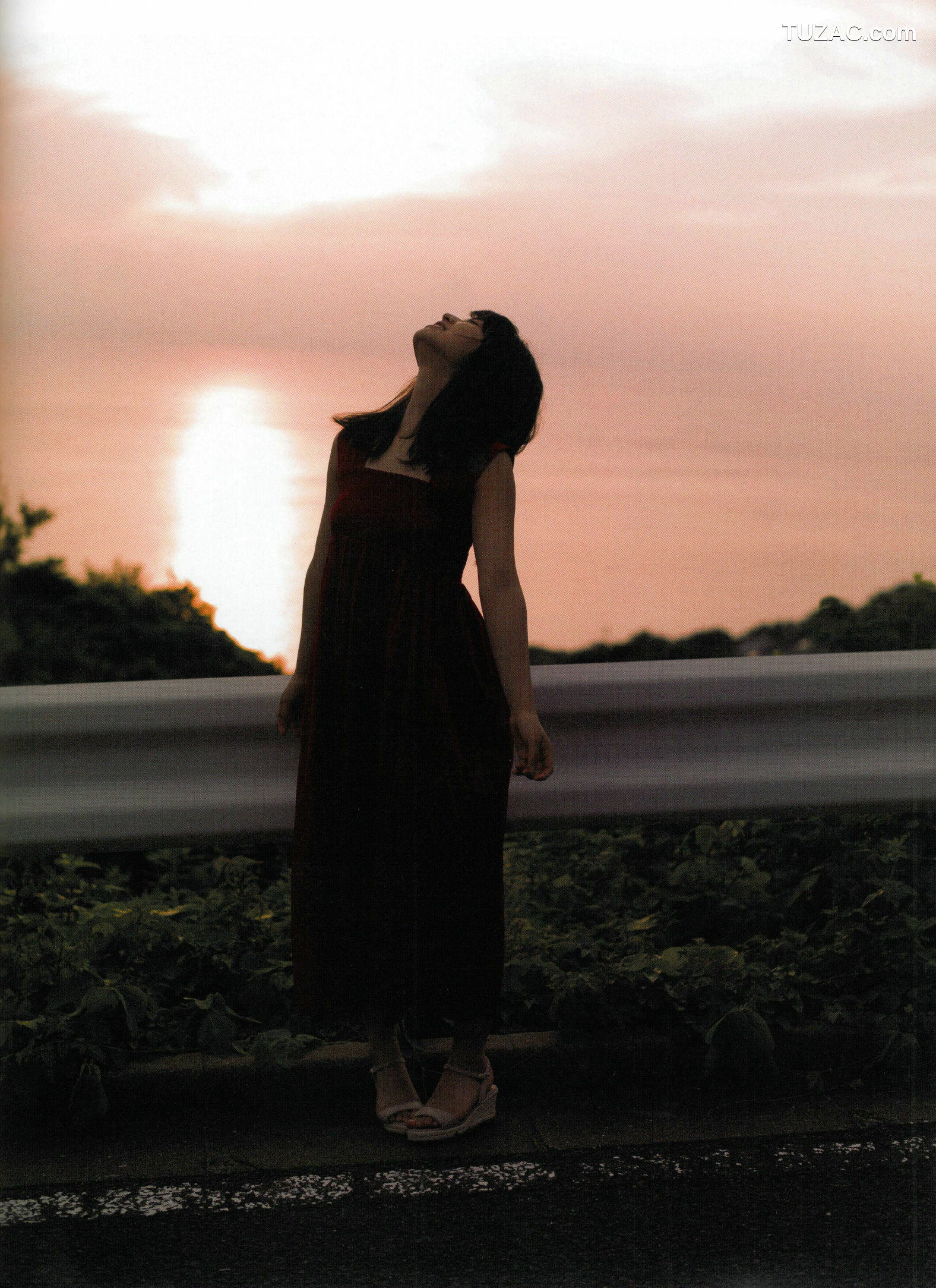 PB写真集_長濱ねる/长滨宁琉 1st《ここから》 写真集[123P]