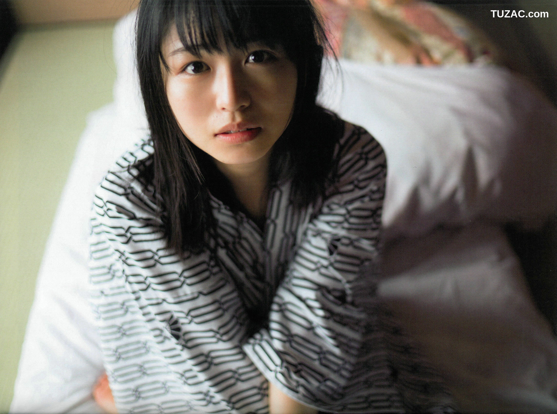 PB写真集_長濱ねる/长滨宁琉 1st《ここから》 写真集[123P]