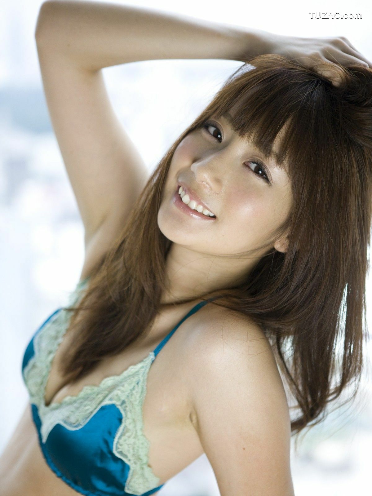 Sabra_中川杏奈《マスク少女》写真集 [40P]