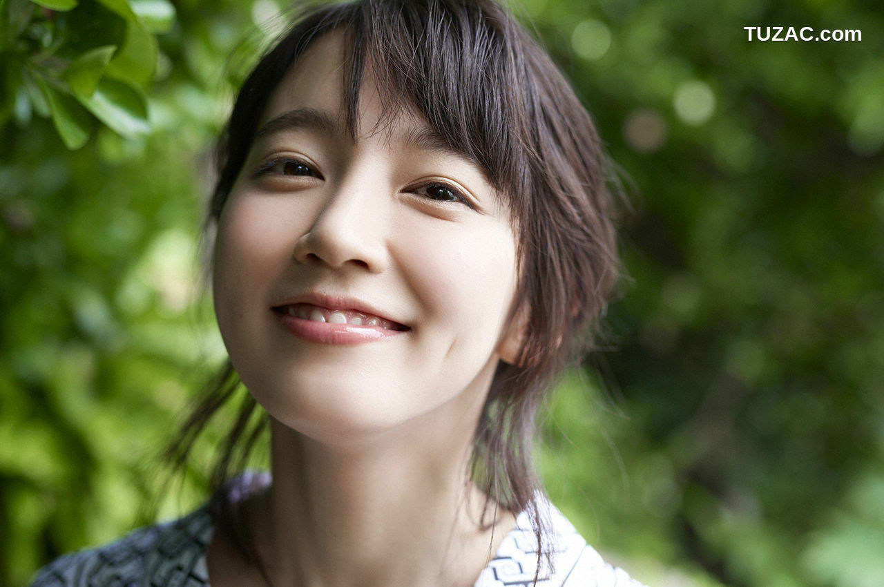 WPB写真_吉岡里帆《遠い記憶》 No.183 写真集[146P]