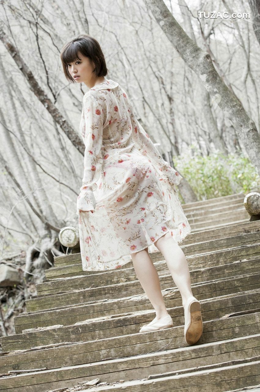 WPB写真_喜屋武ちあき《解き放つ》 No.158 写真集[100P]