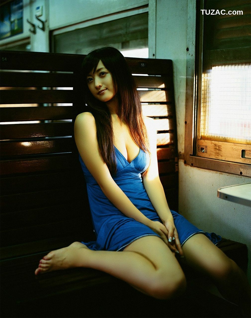 WPB写真_小松彩夏 Ayaka Komatsu No.92 写真集[110P]