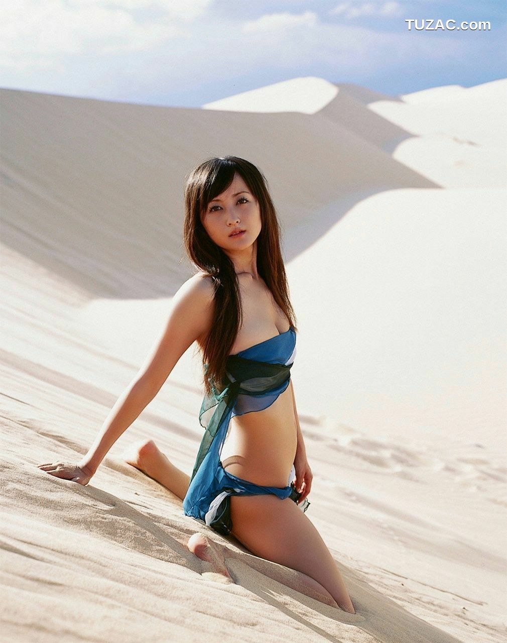 WPB写真_小松彩夏 Ayaka Komatsu No.92 写真集[110P]