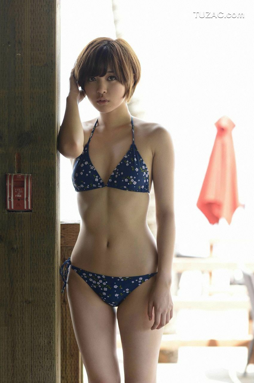 WPB写真_荒井萌《『濡れた肌』 今、注目の激カワモデル！》 NO.150 写真集[102P]