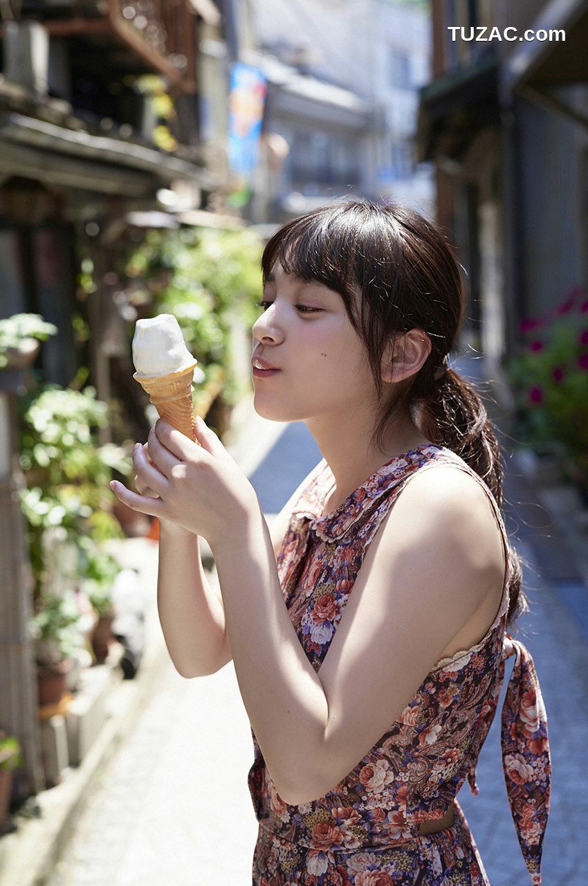 WPB写真_都丸紗也華《夏の扉をあけて》 No.184 写真集[128P]