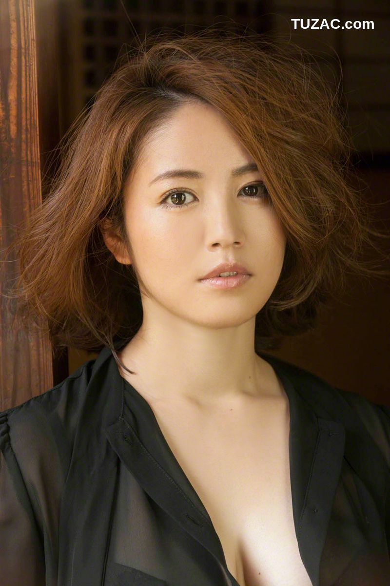Wanibooks_ NO.120 Sayaka Isoyama 矶山沙也加/磯山さやか 写真集[161P]