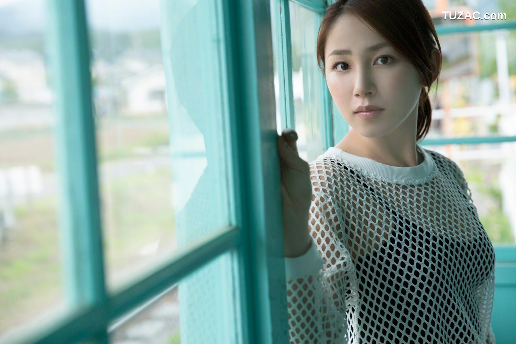Wanibooks_ NO.129 You Kikkawa 吉川友 写真集[189P]