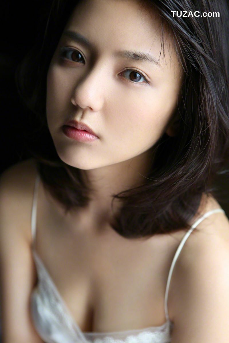 Wanibooks_ NO.131 Erina Mano 真野恵里菜 写真集[180P]