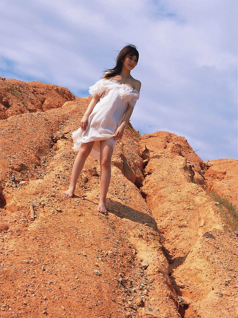 Wanibooks_ NO.34 Nana Akiyama 秋山奈奈/秋山奈々 写真集[140P]