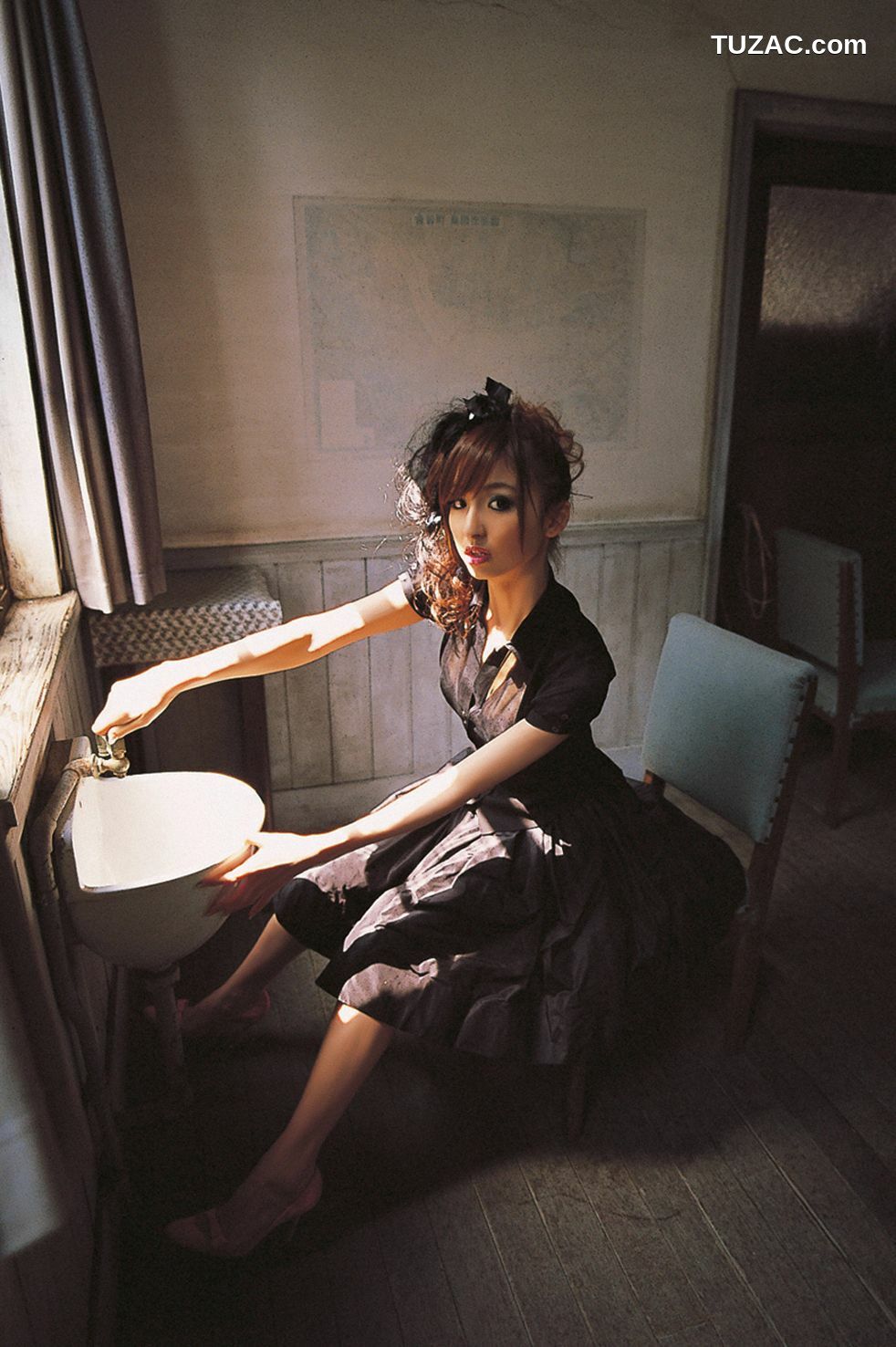 Wanibooks_ NO.51 Mariko Shinoda 篠田麻里子 写真集[196P]