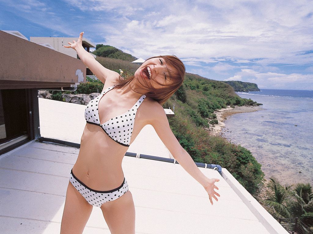 Wanibooks_ NO.51 Mariko Shinoda 篠田麻里子 写真集[196P]