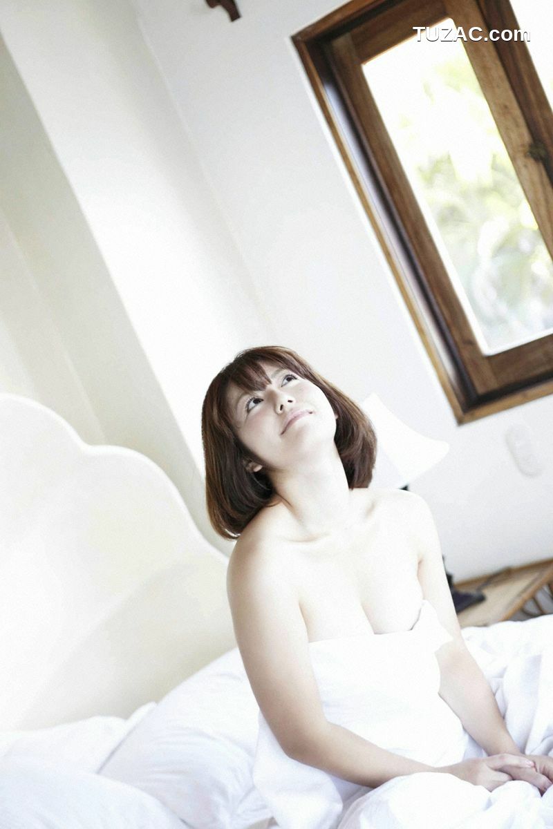 Wanibooks_ NO.83 Sayaka Isoyama 矶山沙也加/矶山さやか 写真集[172P]