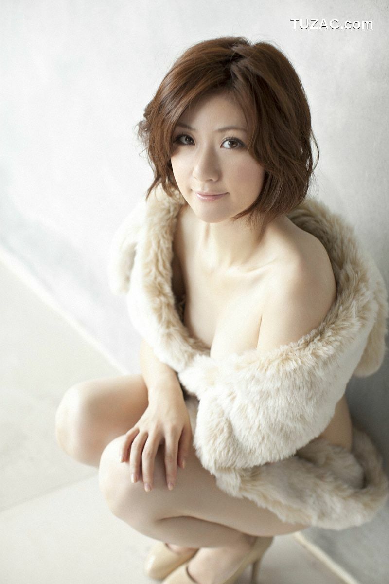 Wanibooks_ NO.84 Naomi Yotsumoto 四元奈生美 写真集[220P]
