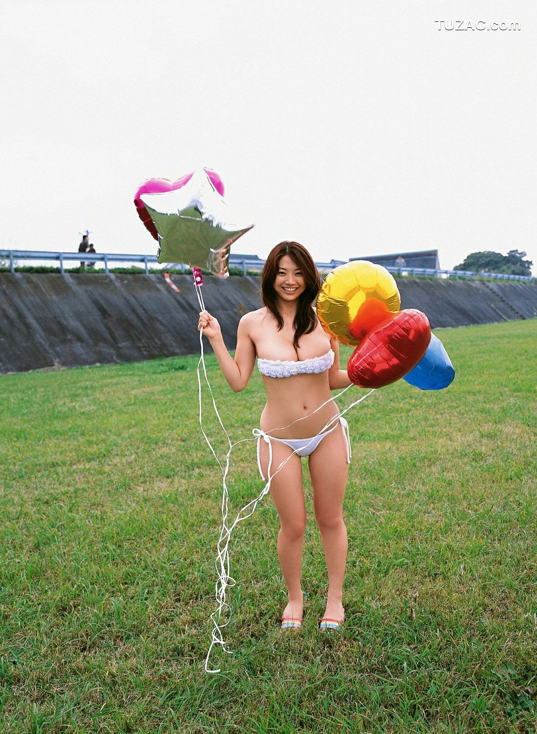 YS Web_ Vol.247 Hitomi Aizawa 相澤仁美 写真集[76P]