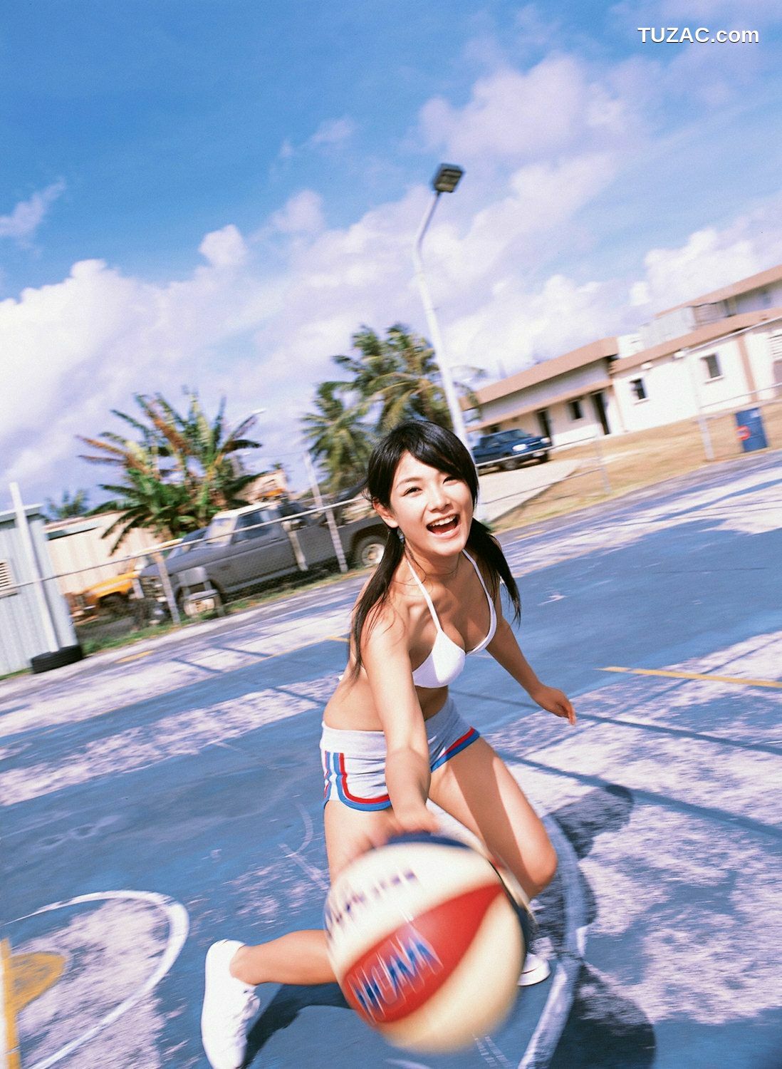 YS Web_ Vol.257 Erika Tonooka 外岡えりか/外冈好梨花 写真集[79P]