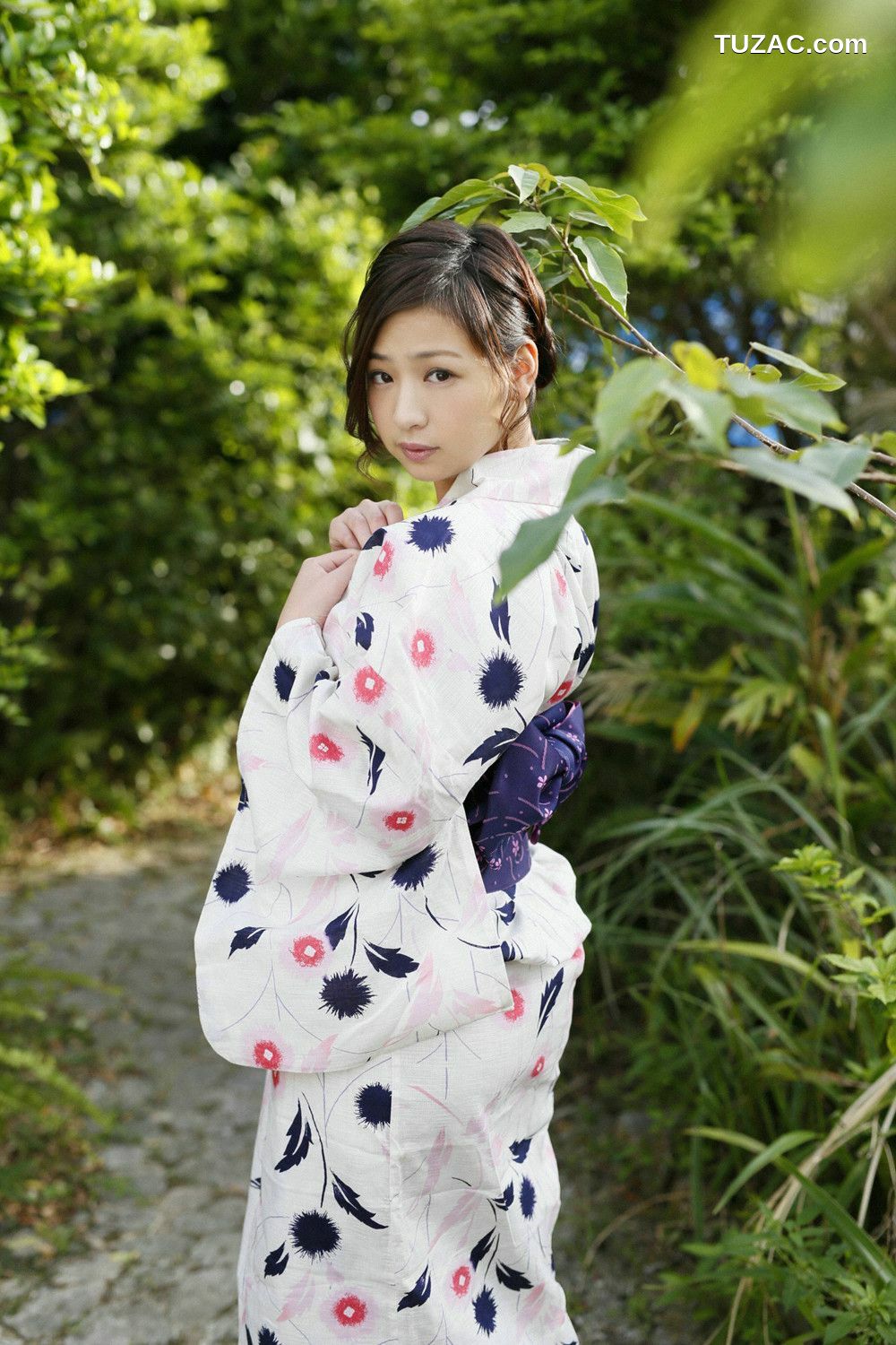YS Web_ Vol.650 Ayaka Sayama 佐山彩香 写真集[97P]