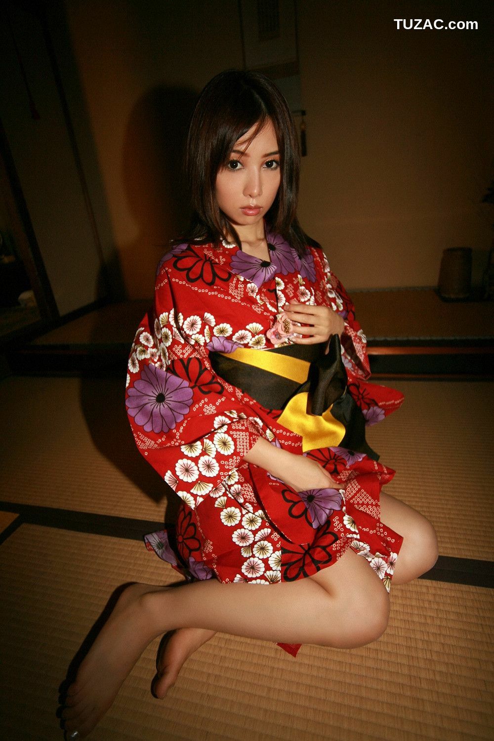 YS Web_Yuri Yoshida 吉田由莉《背徳と灼熱!》写真集 Vol.332[85P]