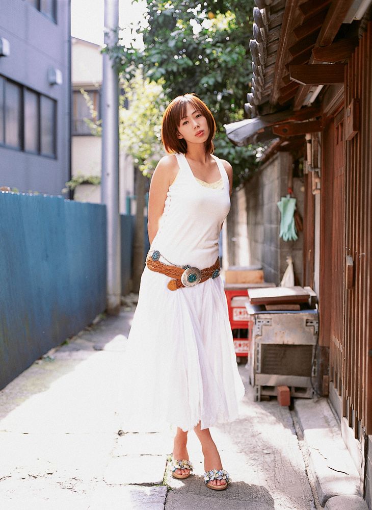 YS Web_井上和香《Nobody Else But You》写真集 Vol.125[83P]