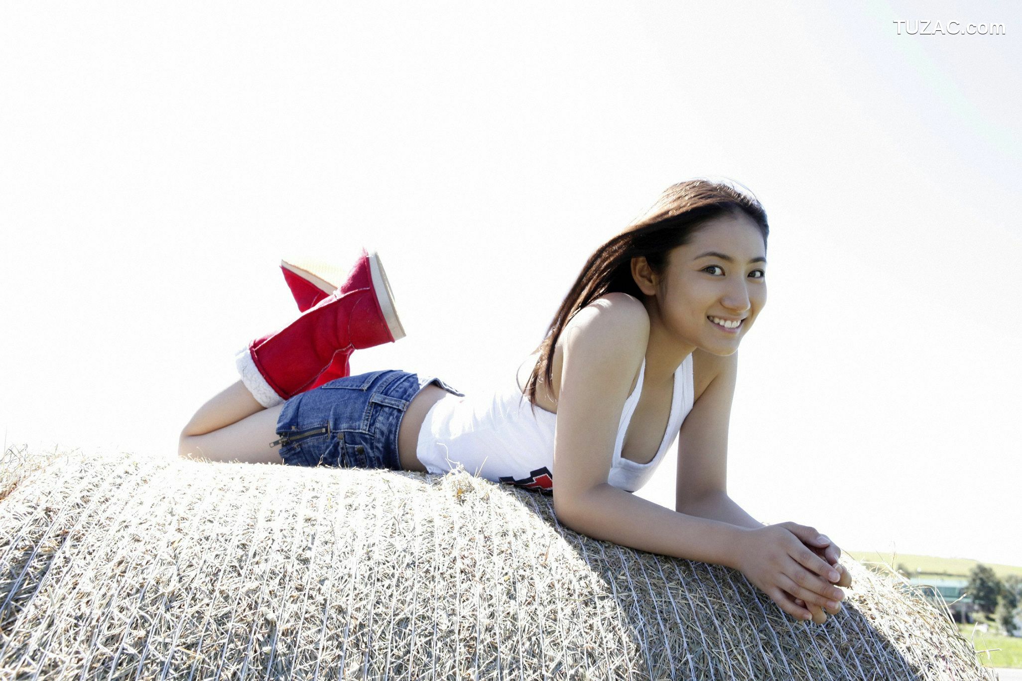 YS Web_入江紗綾《いい湯だな あははん》写真集 Vol.322[100P]