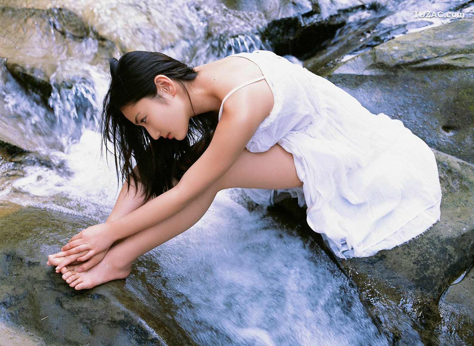 YS Web_入江紗綾《放課後の冒険》写真集 Vol.310[124P]