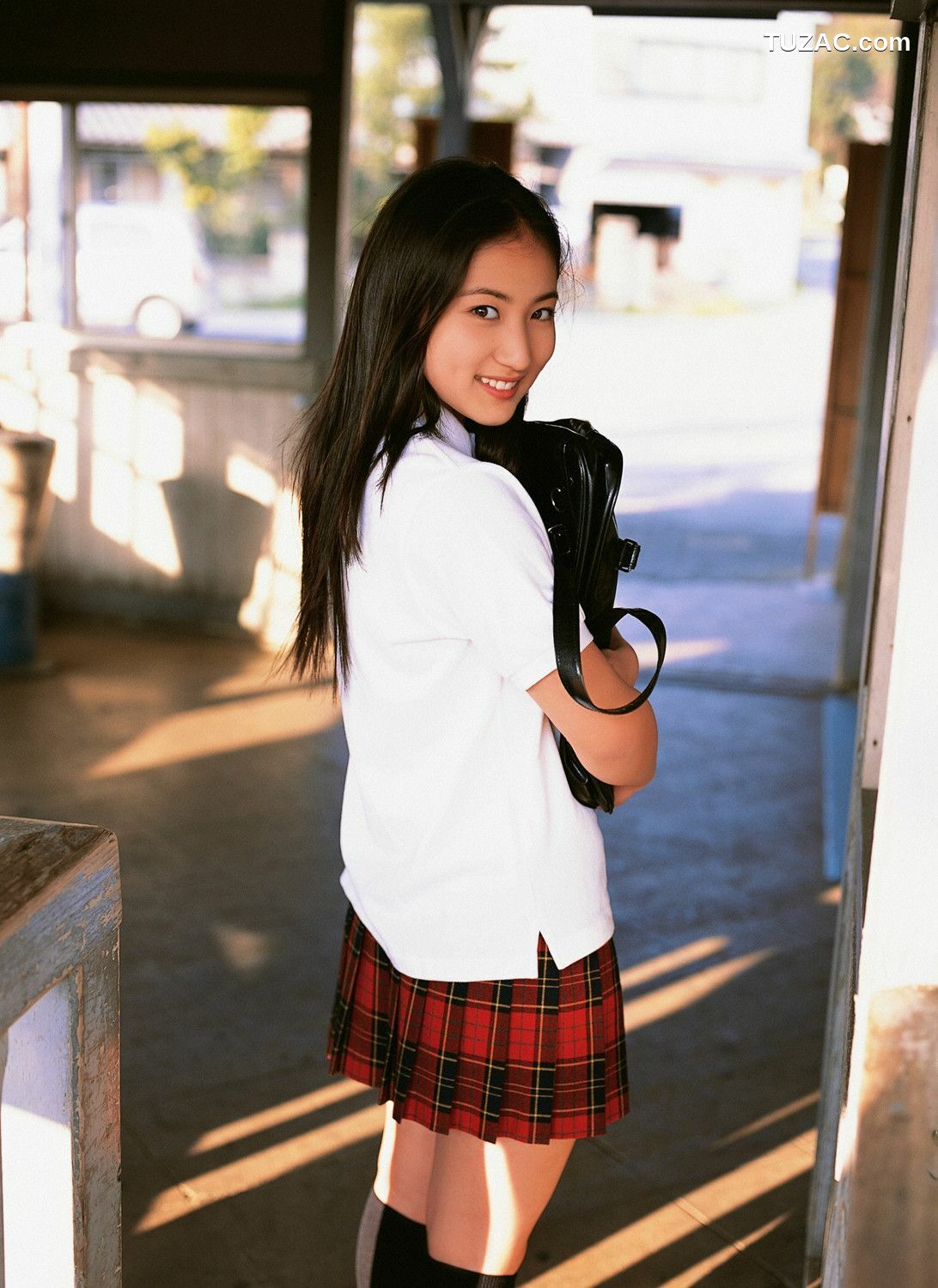 YS Web_入江紗綾《放課後の冒険》写真集 Vol.310[124P]
